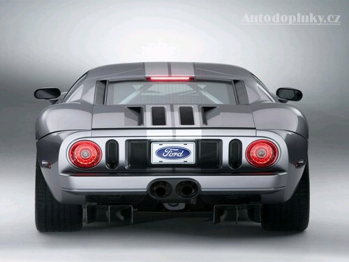 novinky_tuning_foto/00_rok_2005/25_03_2005_ford/5