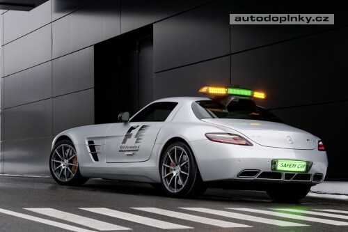 Gullwing AMG jako Safety Car pro F1