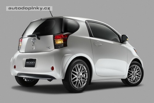 Scion iQ nen� tC