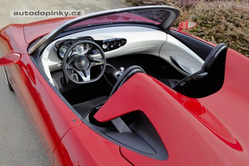 Alfa Romeo 2uettottanta