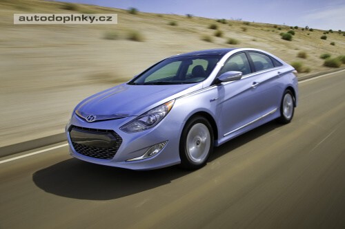 Sonata Hybrid v nov�m