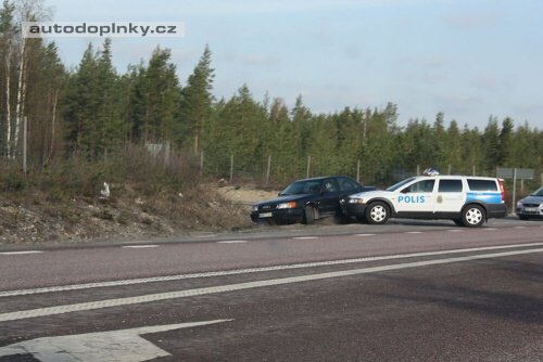 �v�dsk� policie ve Volvu je p�esv�d�iv�