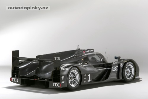 Nov� R18 boduje