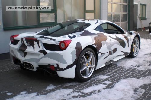 Ferrari 458 Italia kamufl�
