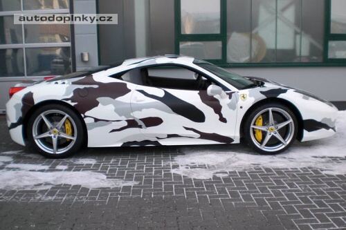Ferrari 458 Italia kamufl�