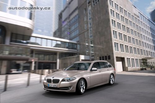 BMW 5 kombi ofici�ln�