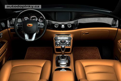 ��nsk� Rolls Royce v Pekingu
