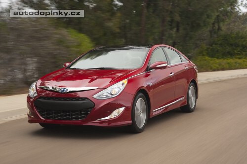 Hyundai boduje cenou hybridu