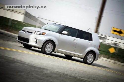 Scion faceliftuje xB
