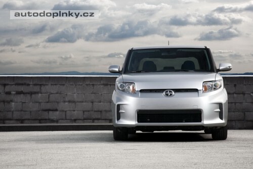 Scion faceliftuje xB