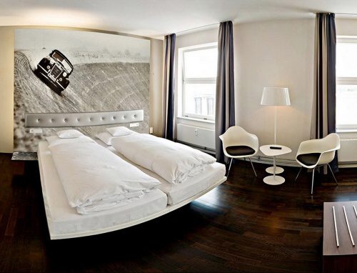 Autohotel V8