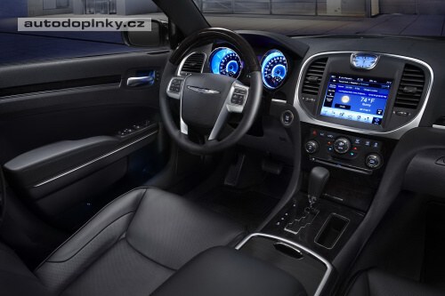 Chrysler 300 � foto interi�ru