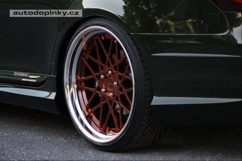Lexus LS 600h L od Foxe