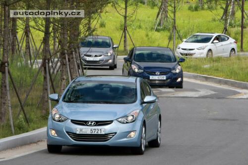 Elantra - nov� obr�zky