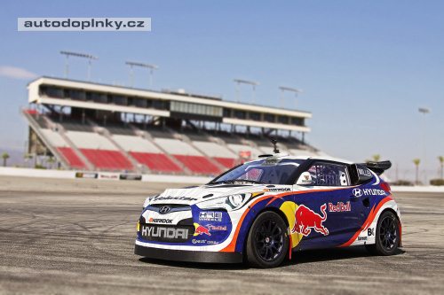 Hyundai Veloster ovl�d� Las Vegas