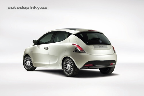 Lancia Ypsilon od 12 400 Euro