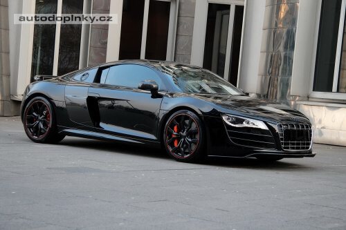 Audi R8 Hyper Black