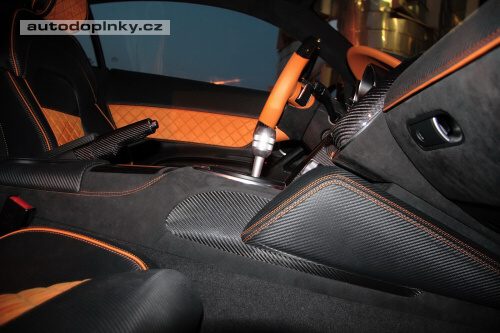 Audi R8 Hyper Black