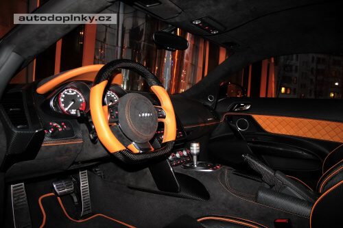 Audi R8 Hyper Black