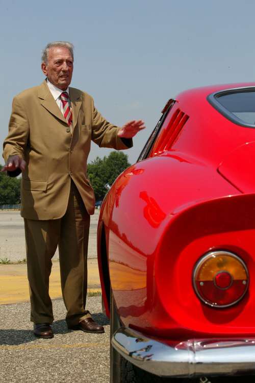 Ferrari pl��e, Scaglietti ode�el