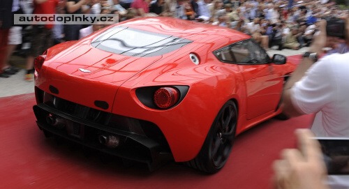 Aston Martin V12 Zagato - video