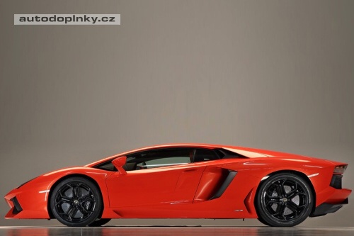 Aventador LP700-4 fotky