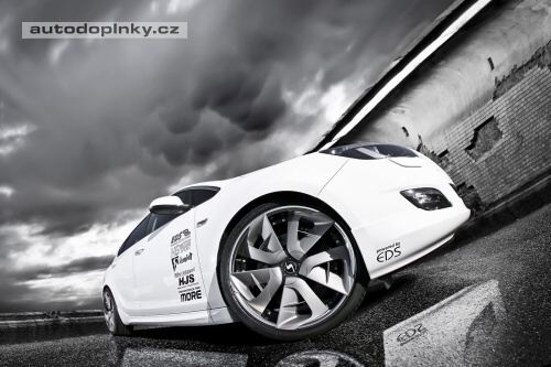 360 kon� pro Opel Astra Turbo