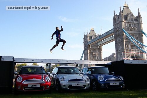 Mini Cooper pro Olympi�du 