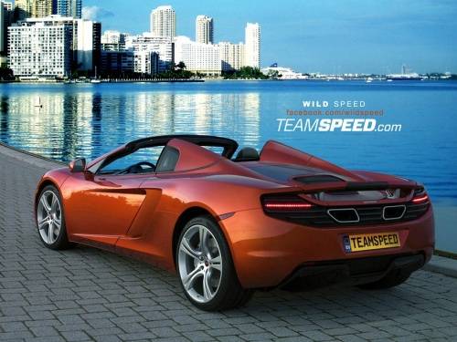 Otev�e McLaren st�echu?