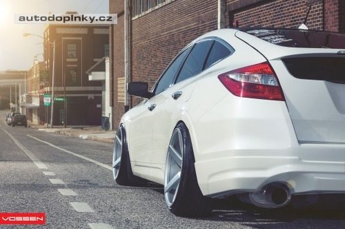Honda Crosstour by Vossen