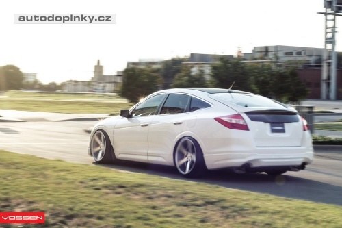 Honda Crosstour by Vossen