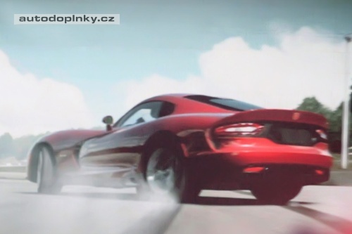 SRT Viper na fotk�ch z videa