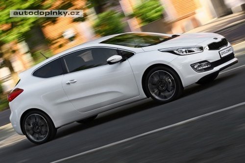 Kia Pro_Cee�d ofici�ln�