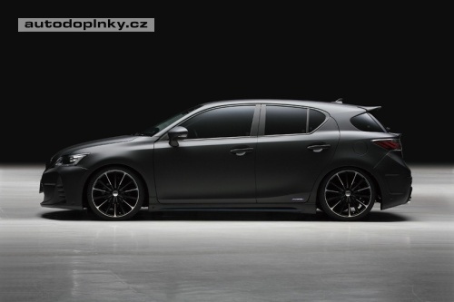 Wald upravil Lexus CT 200h