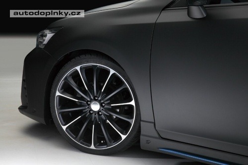 Wald upravil Lexus CT 200h