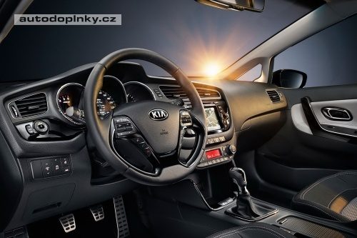 Kia Cee�d - fotky interi�ru