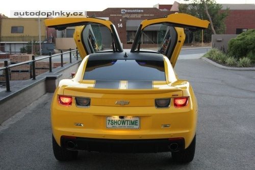 Bumble Bee limuz�na