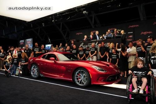 Prvn� Viper GTS prod�n za 300T dolar�