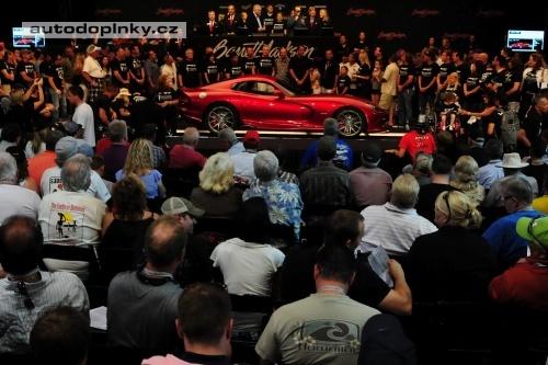 Prvn� Viper GTS prod�n za 300T dolar�