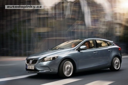 Volvo p�edstavuje V40