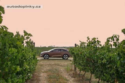 Lada X Ray p�ekvapuje