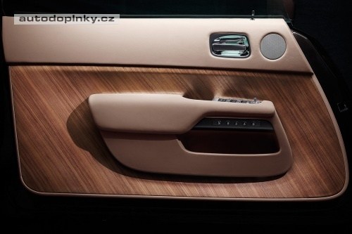 Rolls Royce Wraith ofici�ln�