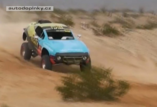 Rallye jezdec po kotrmelci pokra�oval
