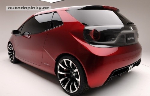 Honda p�ekvapuje modelem Gear
