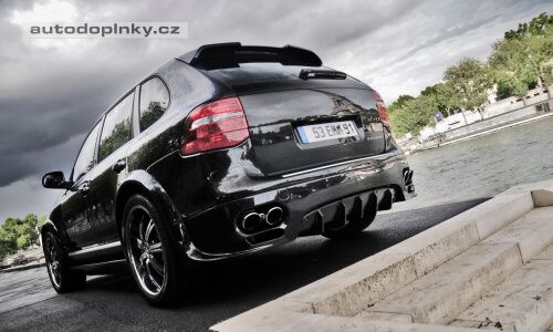 Francouzsk� buldo�ek Cayenne