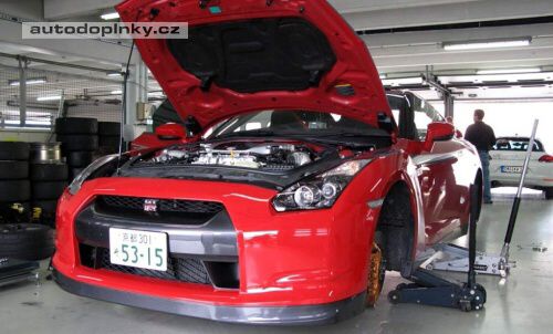 KW pro Nissan GT-R