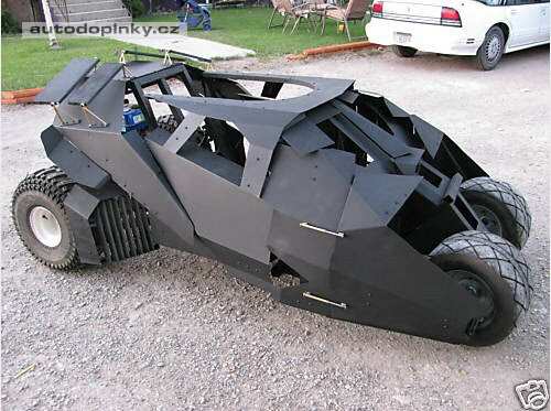Postavte si Batmobil