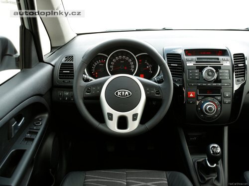 Mini MPV Kia Venga