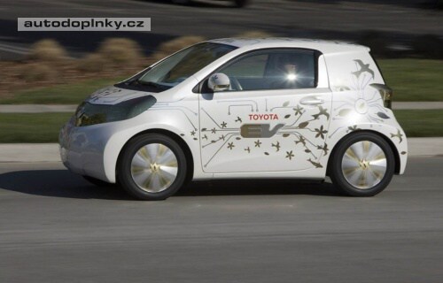 Toyota FT-EV se bude vyr�b�t