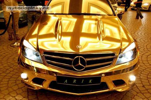 C63 AMG ve zlat�m chromu